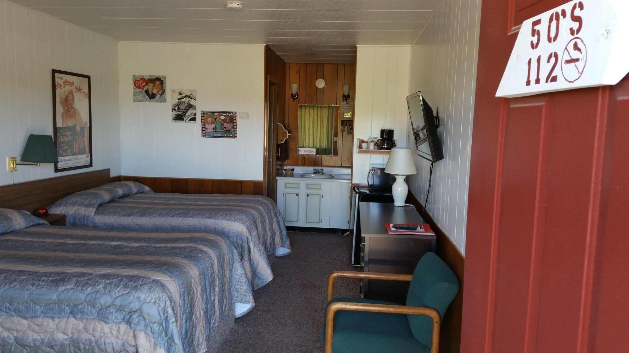 Drake Motel Blackduck エクステリア 写真